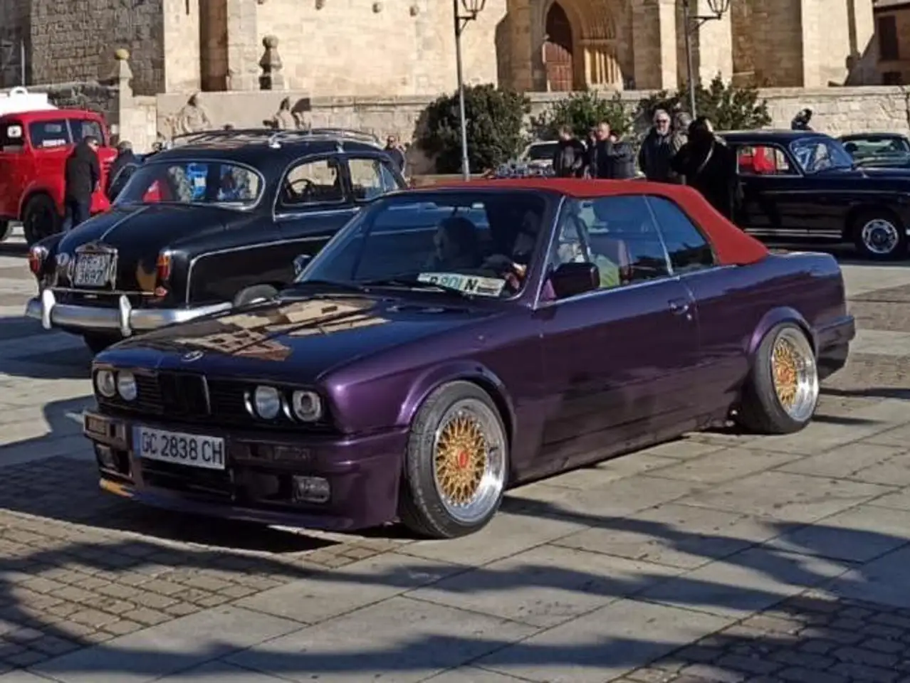 BMW 320i Cabriolet, foto 4