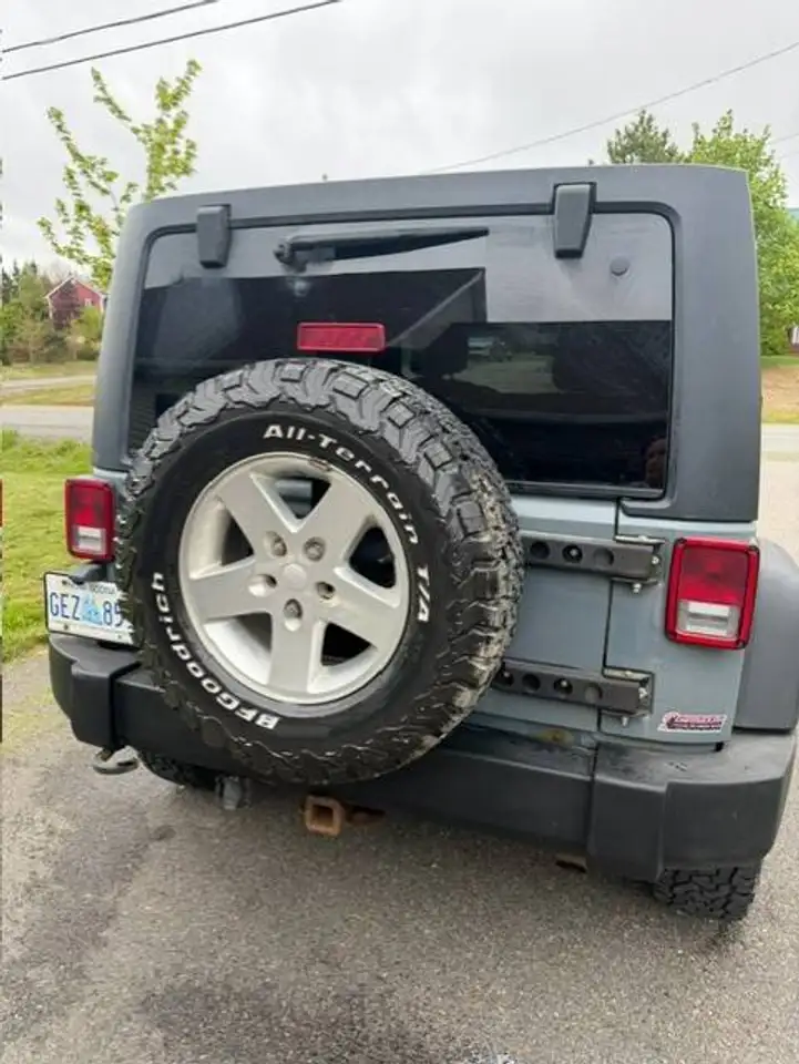 Jeep Wrangler photo Jeep Wrangler