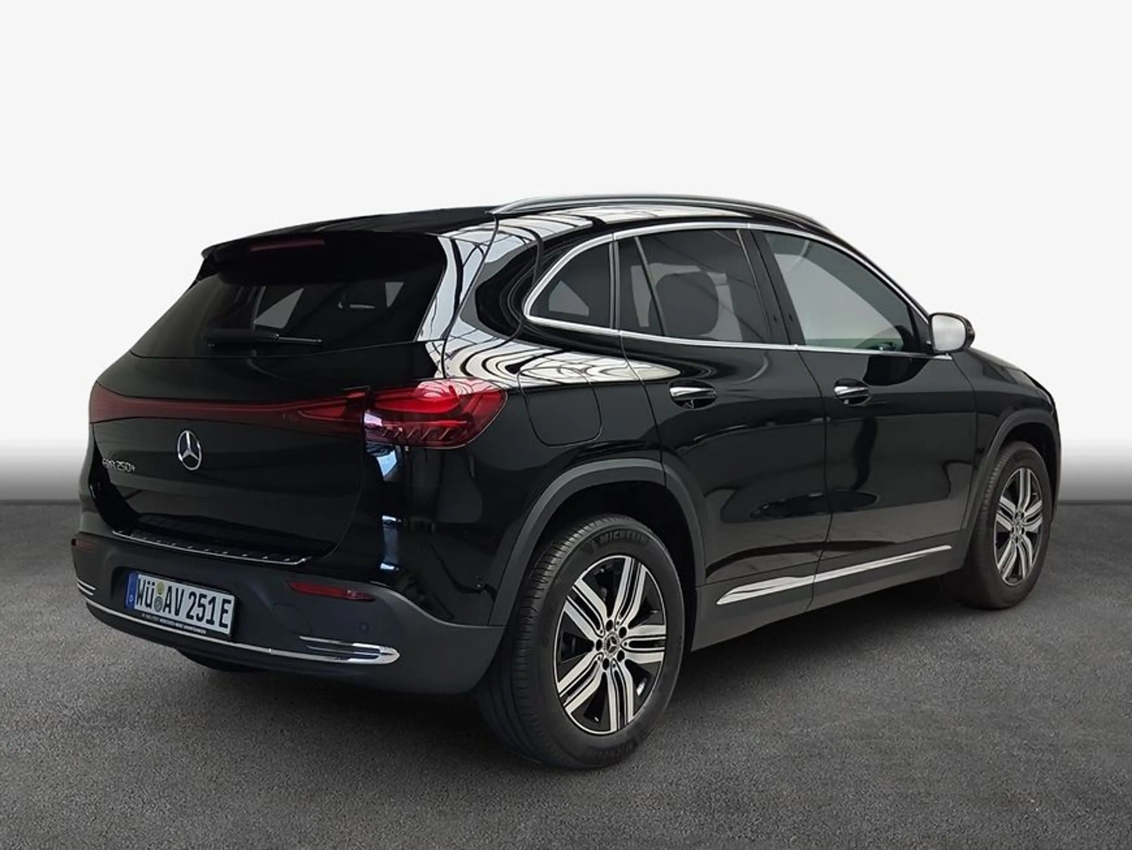 Mercedes-Benz EQA 250 EQA — photo 2