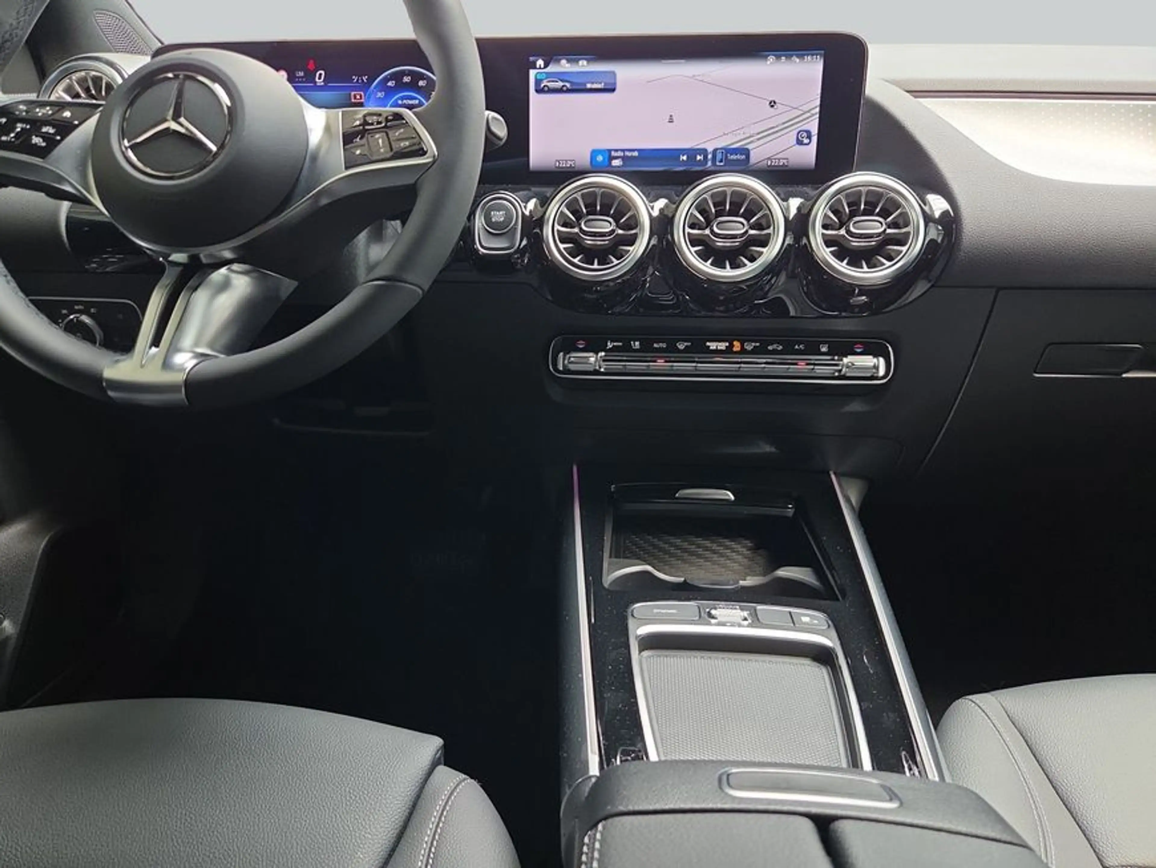 Mercedes-Benz EQA 250 EQA — photo 15