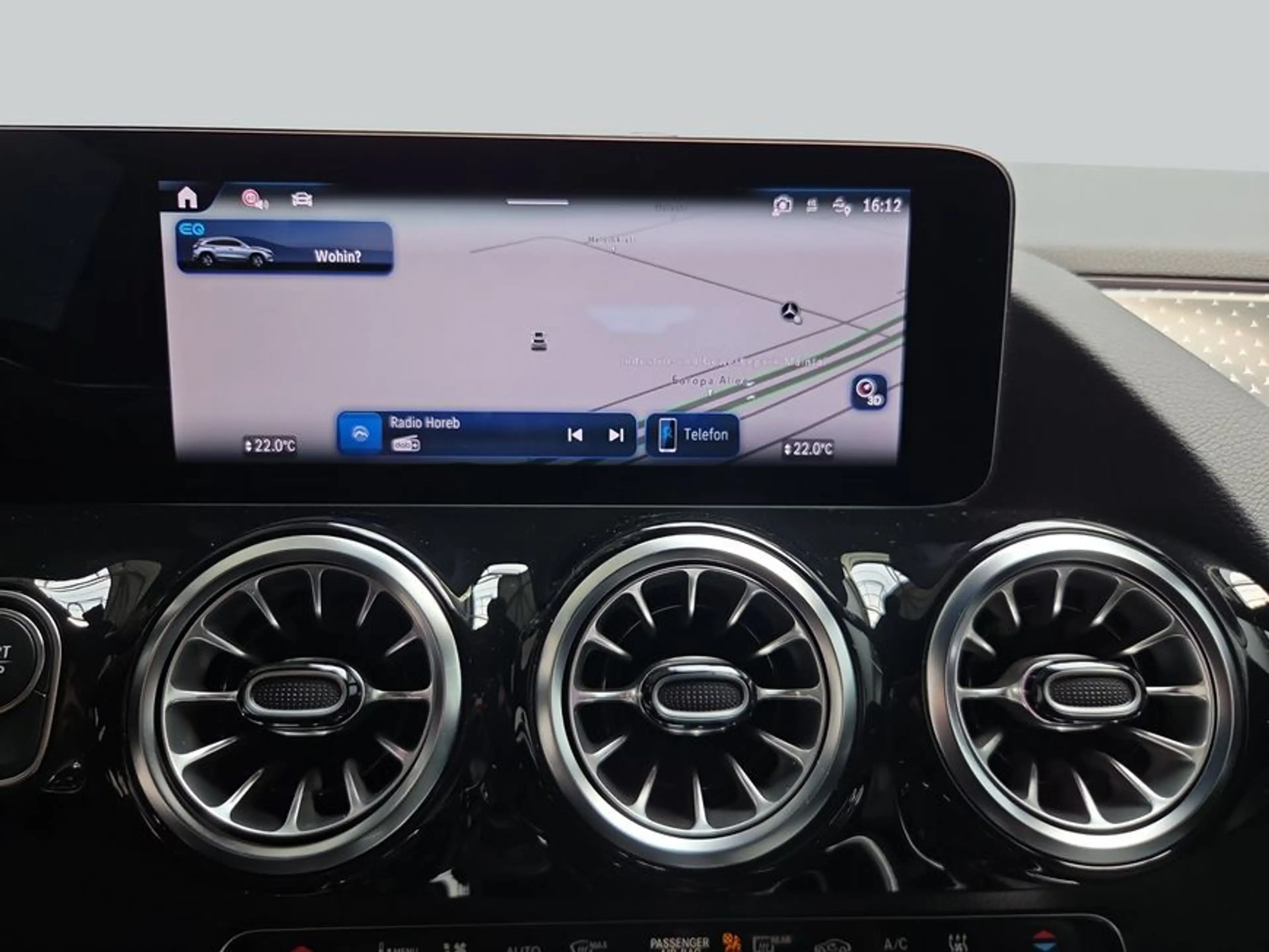 Mercedes-Benz EQA 250 EQA — photo 19