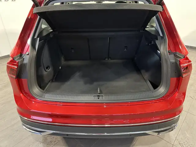 Volkswagen Tiguan view 6