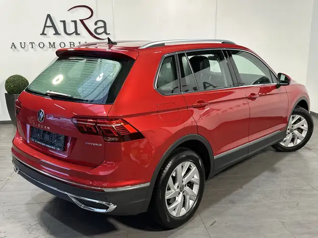 Volkswagen Tiguan view 5