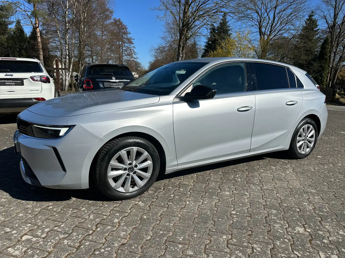 Opel Astra 1.5 CDTI Elegance 360°/Acc/Led/Spur/Notbrems Silber - 1