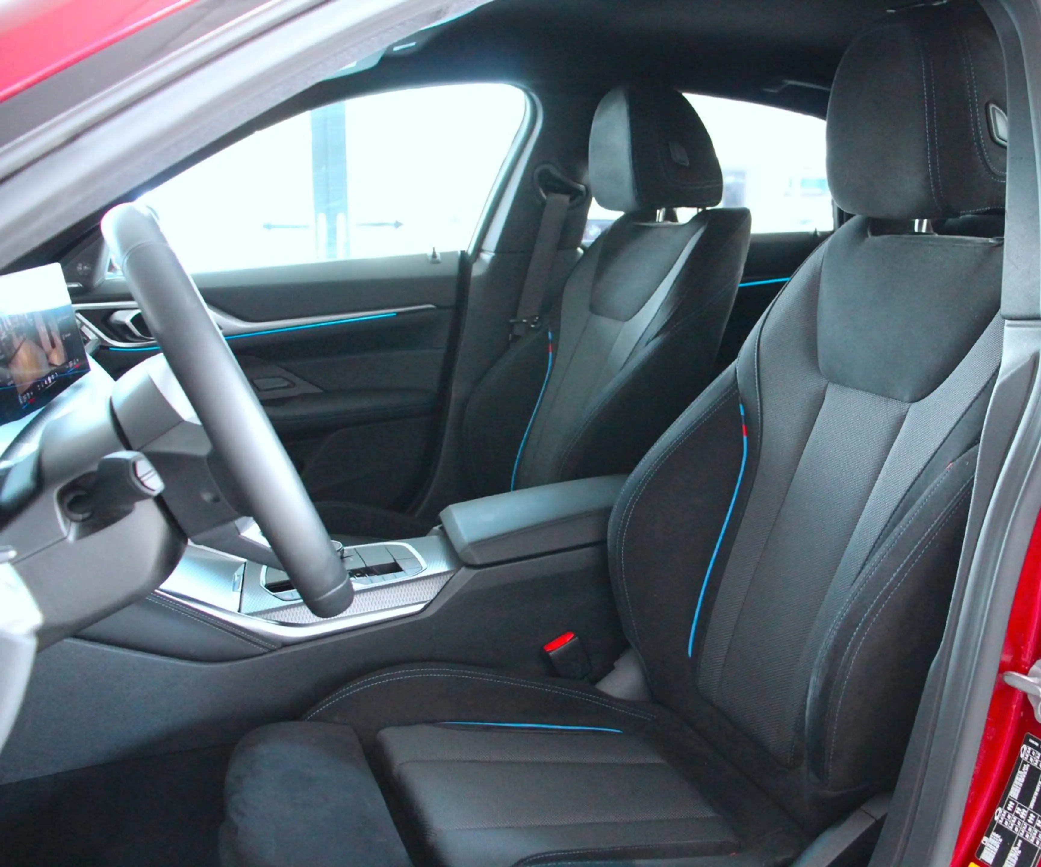 BMW i4 M60 xDrive Gran Coupe *601PS *SportBoost — photo 12