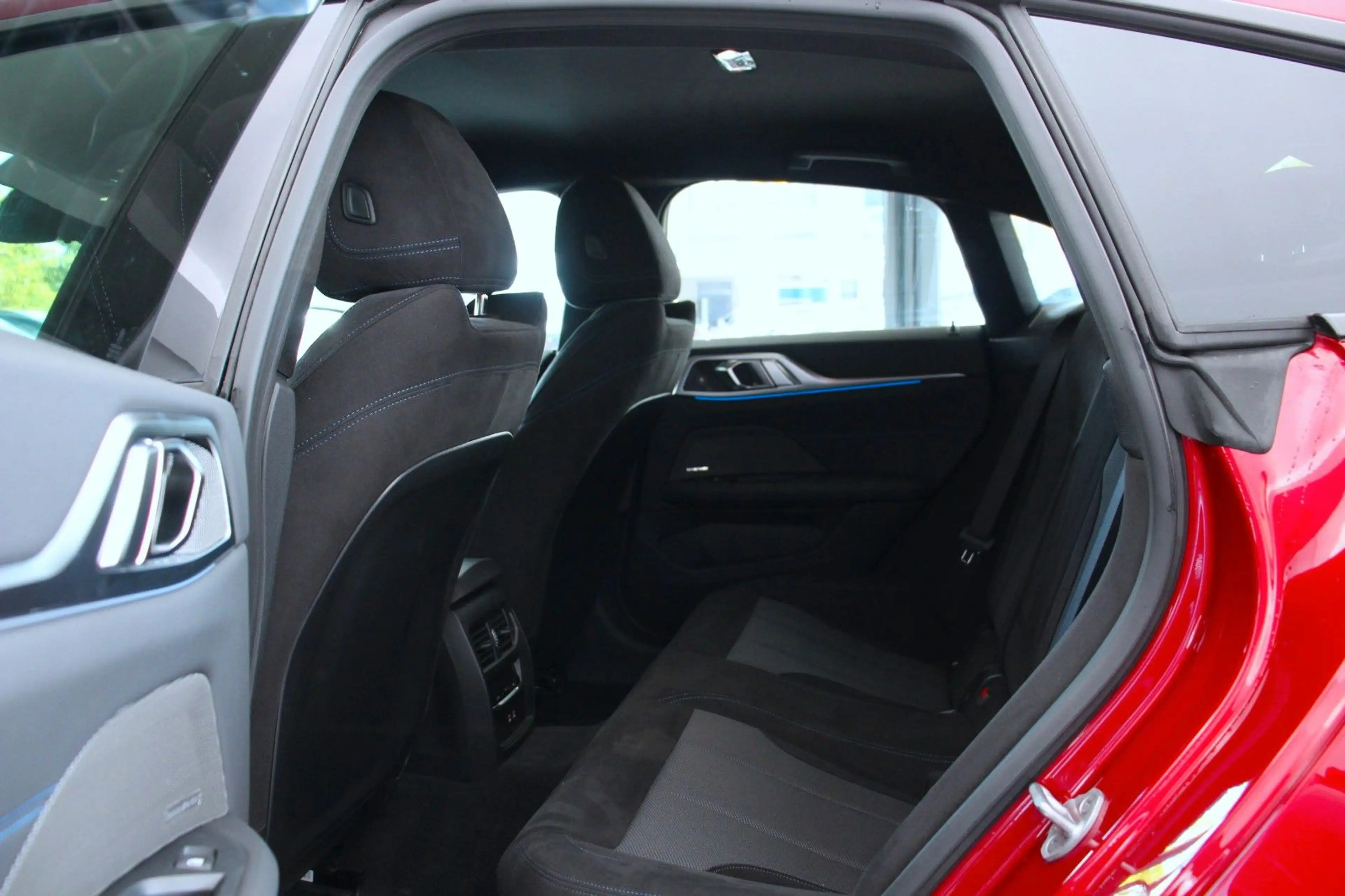 BMW i4 M60 xDrive Gran Coupe *601PS *SportBoost — photo 13