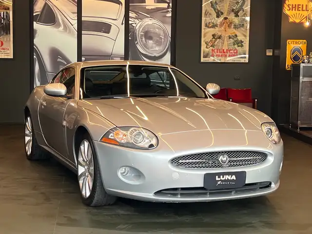 Jaguar XK Coupe 4.2 V8 Auto
