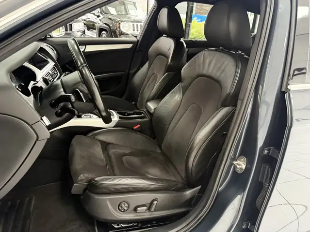 Audi A4 view 28