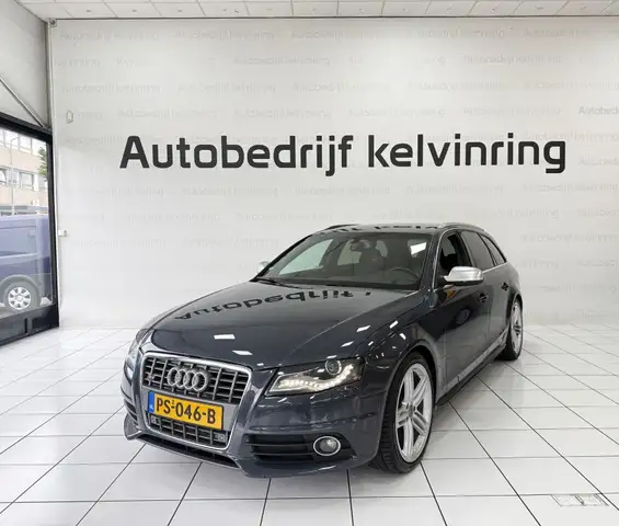 Audi A4 view 2