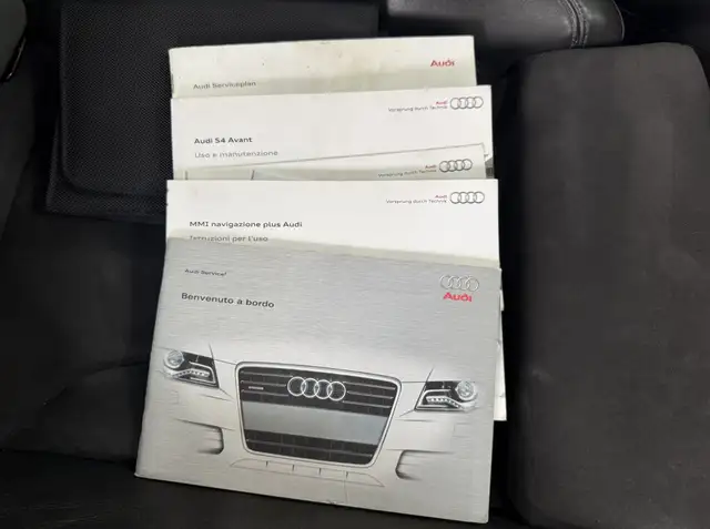 Audi A4 view 30
