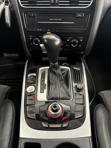 Audi A4 view 23