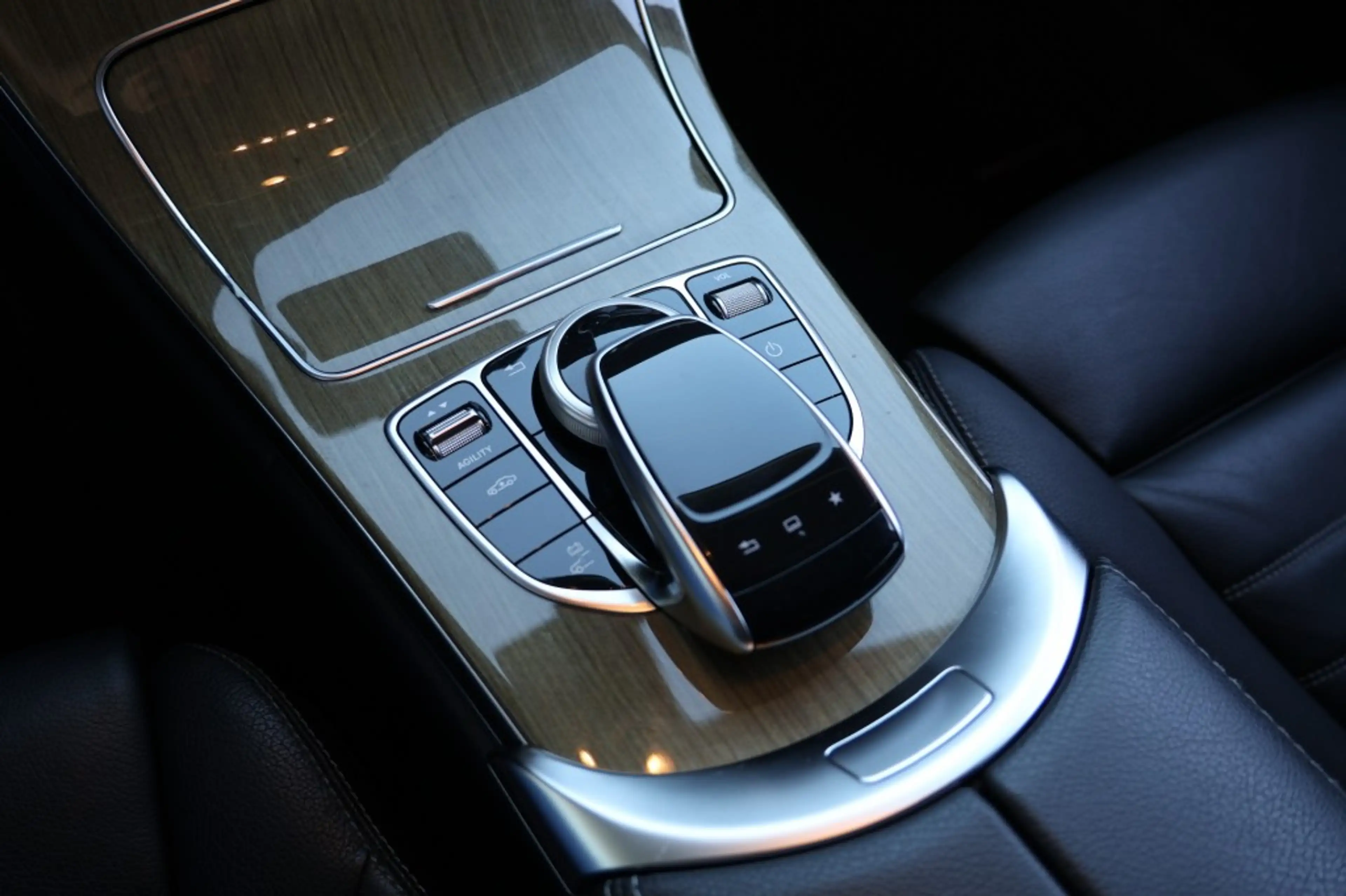 Mercedes-Benz C 350 350 E LEASE EDITION — photo 15