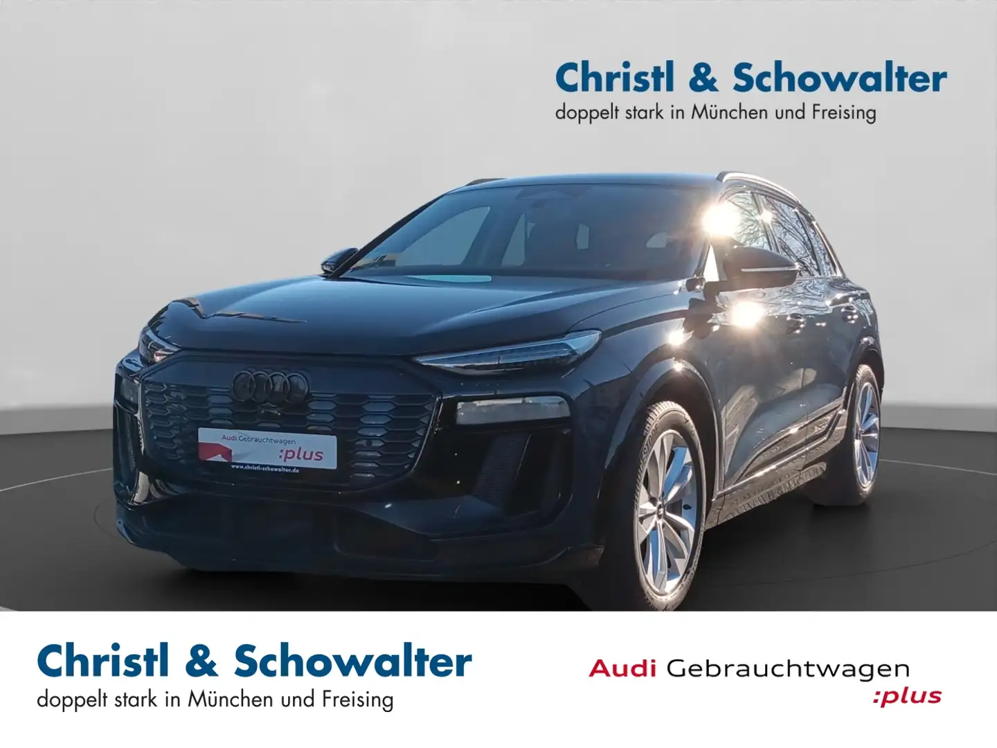 Audi Q6 e-tron SUV e-tron quattro S line AHK MATRIX 3ZAC 360 Blau - 1