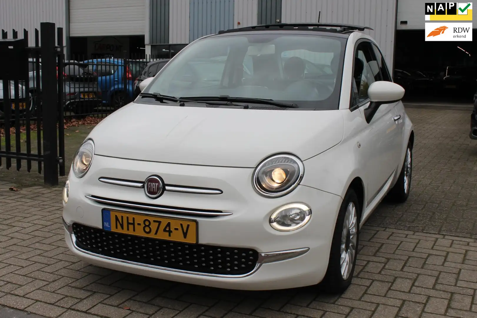 Fiat 500 0.9 TwinAir Turbo Lounge Pano Leer Navi NL Auto! Wit - 1