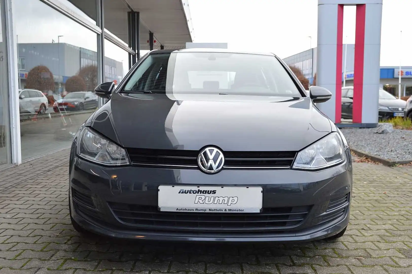 Volkswagen Golf VII 1,2 TSI 5trg. Gris - 2
