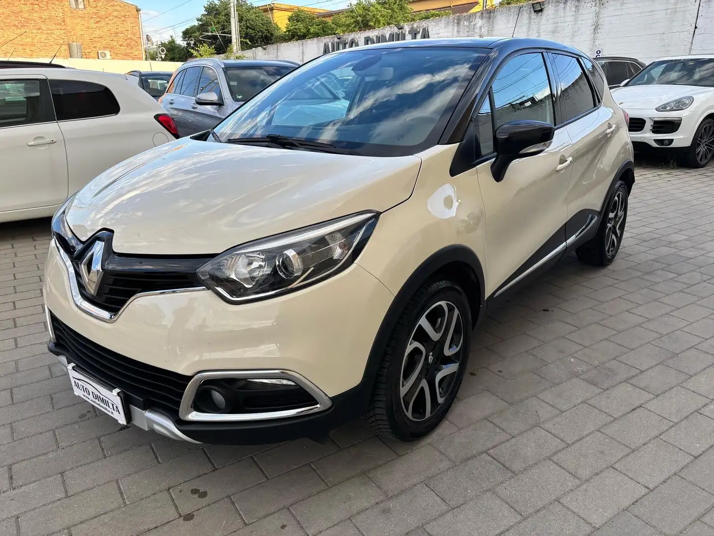 Renault Captur Captur 1.5 dci Project Runway s Beige - 2