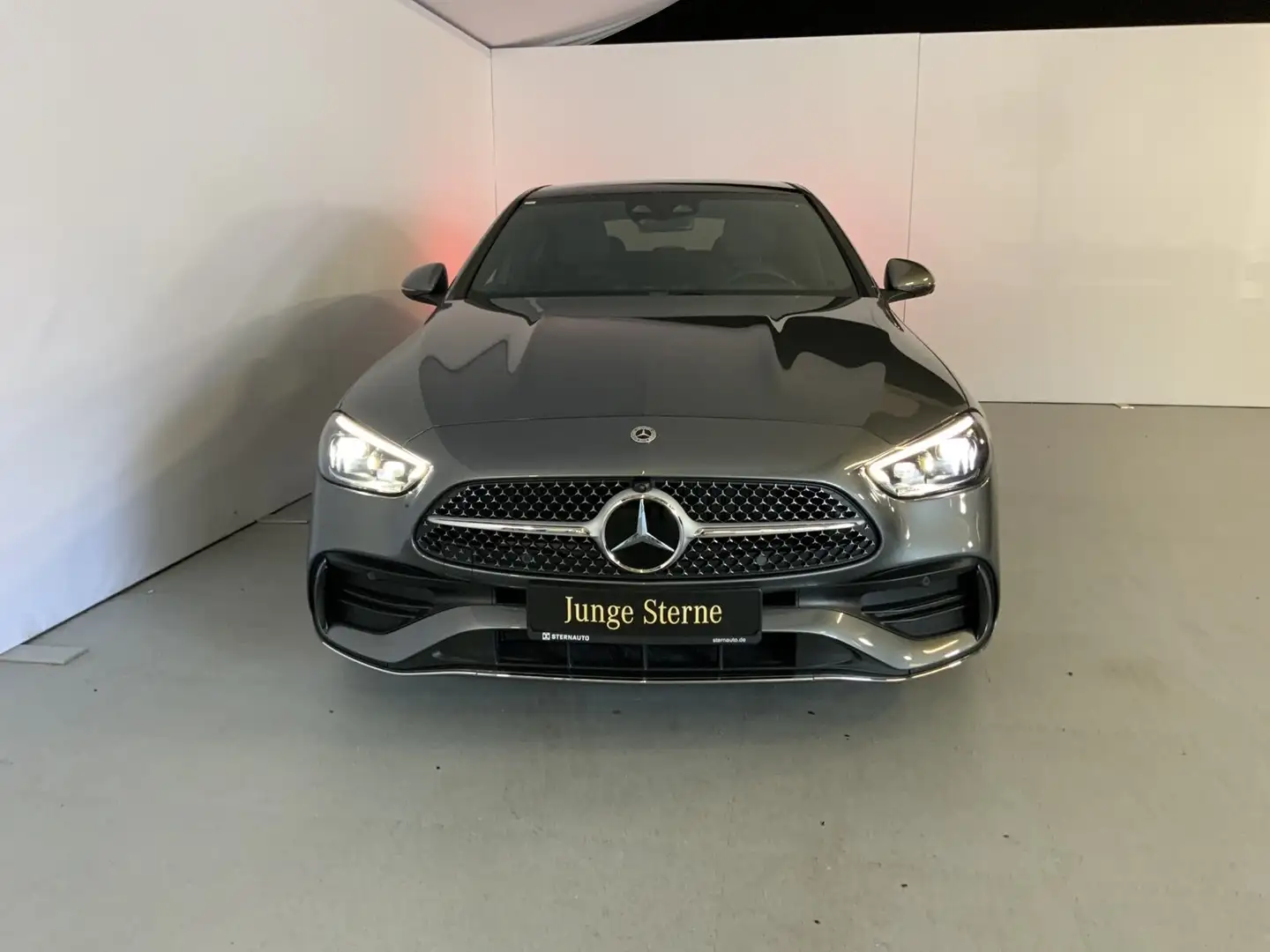Mercedes-Benz C 300 C 300 AMG Pano DISTRO DIGITAL LIGHT Burmester+++ Grau - 2