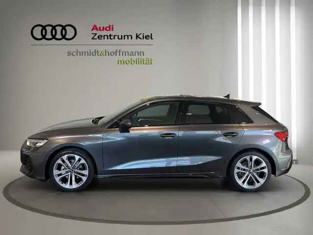 Audi A3 view 3