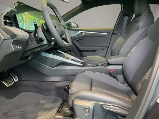 Audi A3 view 9