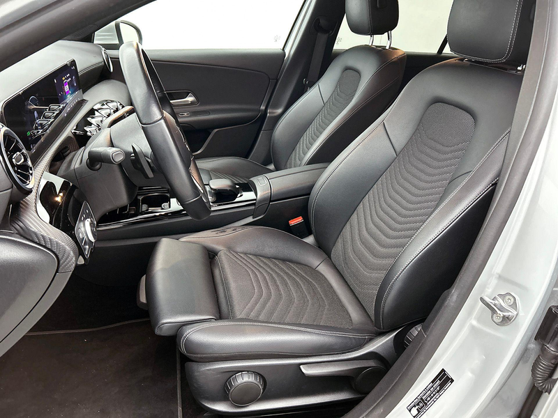 Mercedes-Benz A 250 e Plug-In Hybrid CAMERA | 1/2 LEER | FULL-LED | NA — photo 8