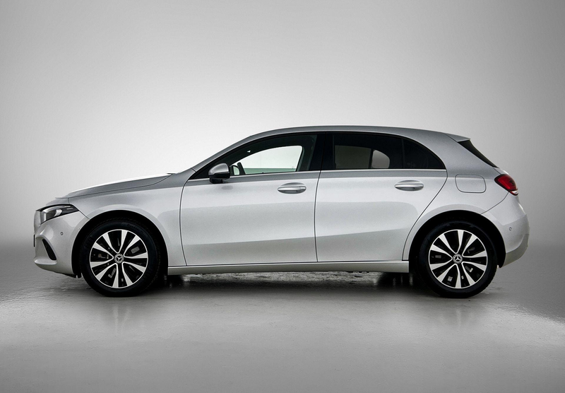 Mercedes-Benz A 250 e Plug-In Hybrid CAMERA | 1/2 LEER | FULL-LED | NA — photo 2
