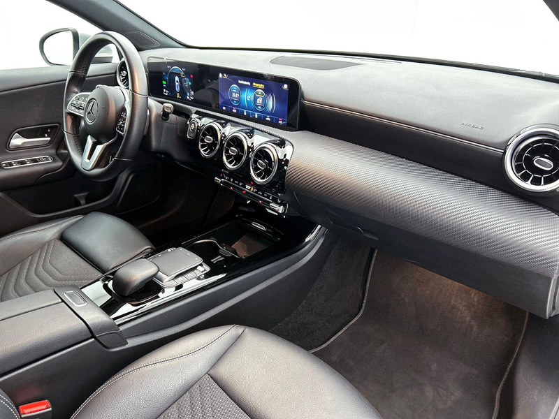 Mercedes-Benz A 250 e Plug-In Hybrid CAMERA | 1/2 LEER | FULL-LED | NA — photo 30