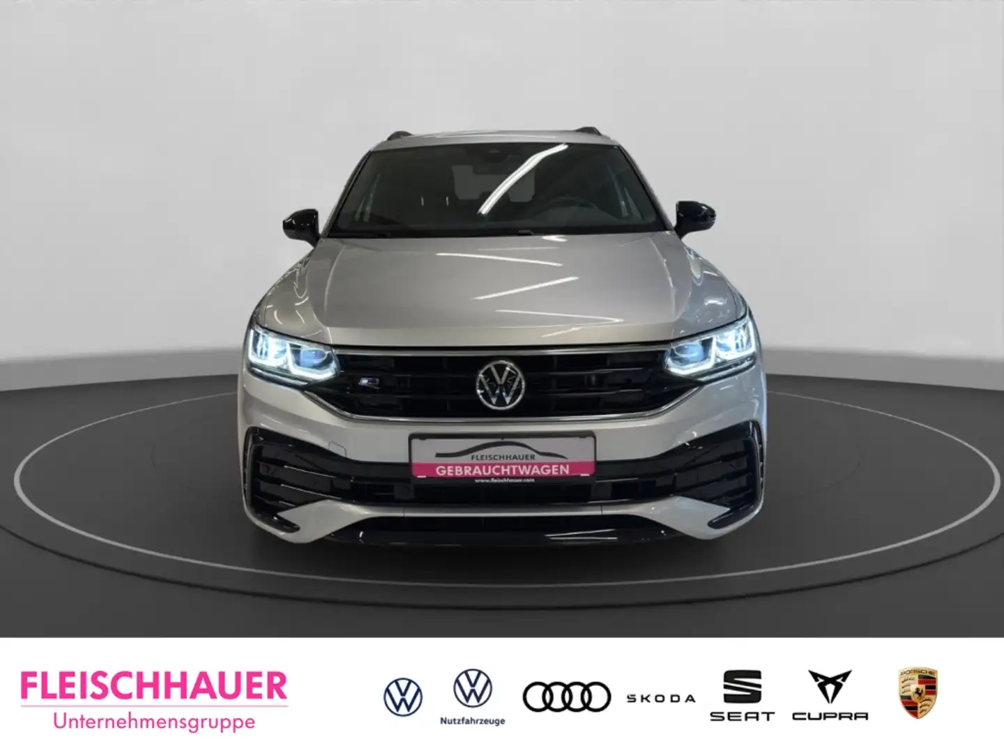 Volkswagen Tiguan R-Line 1.5 TSI Matrix+Navi+AHK+Stdhzg+ACC+App-conn Silber - 2