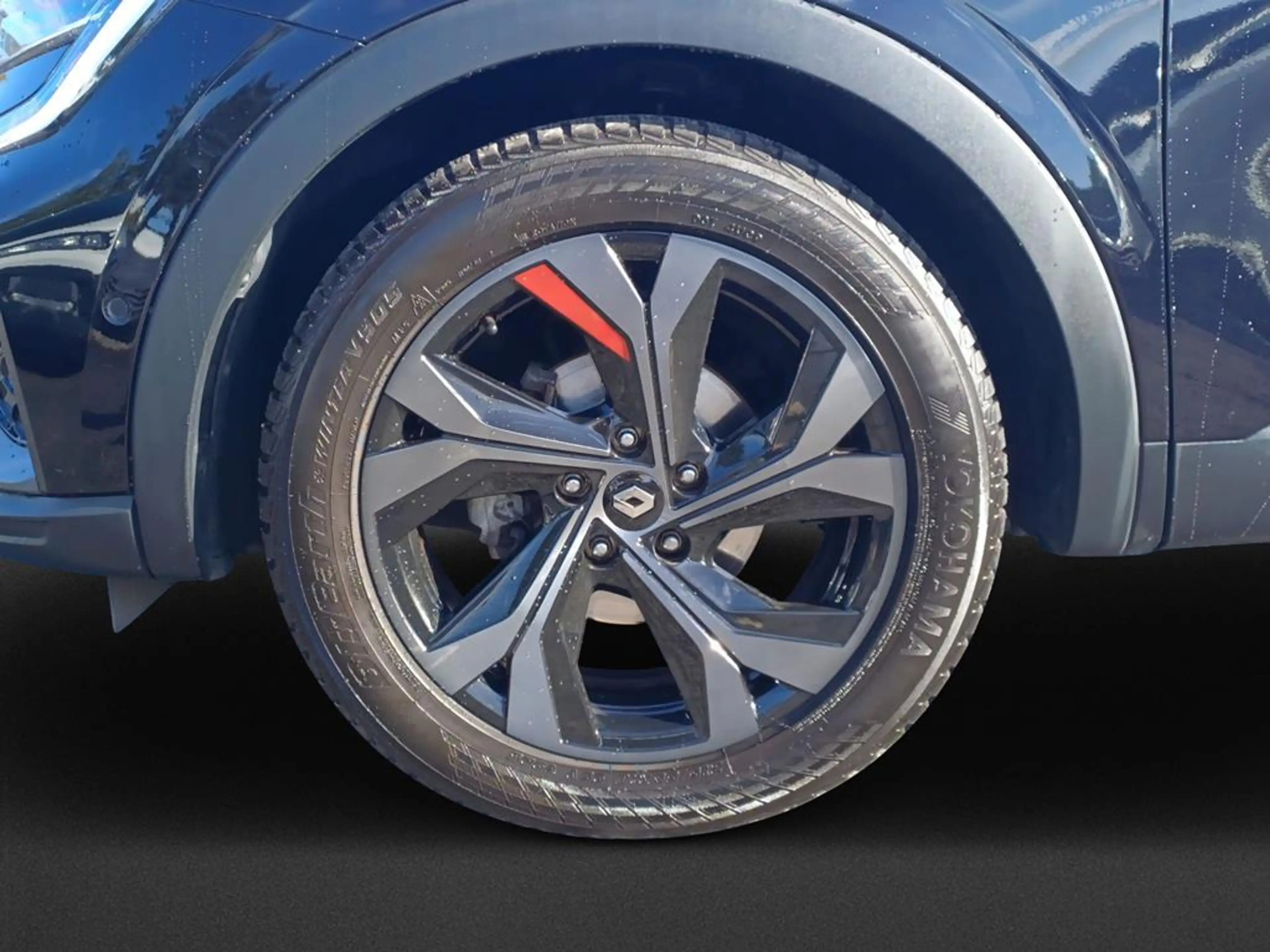 Renault Arkana R.S. Line — photo 8