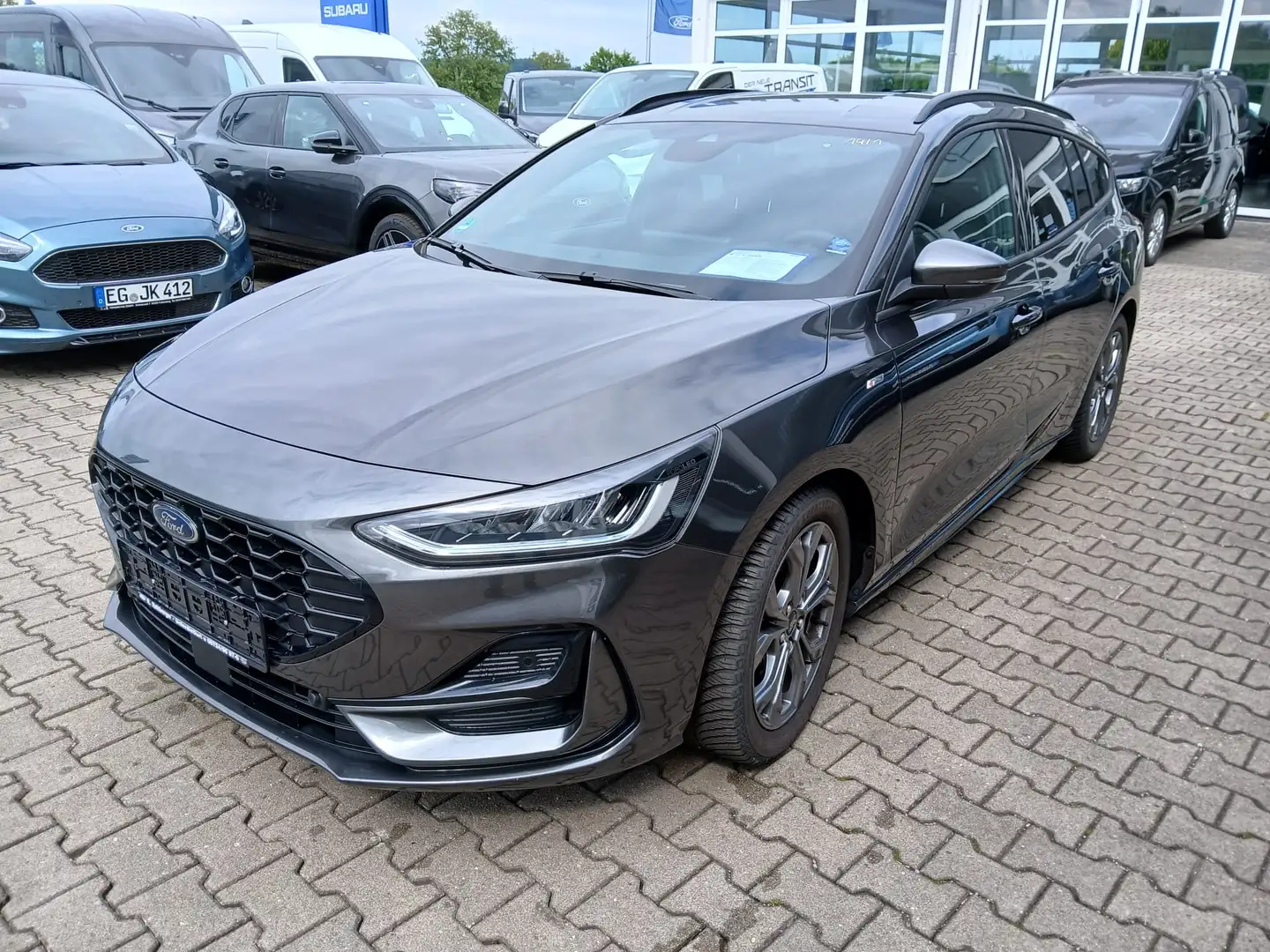 Ford Focus ST-Line Grau - 1