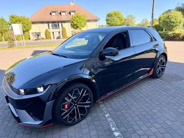 N 84 kWh AWD Performance Vision Roof