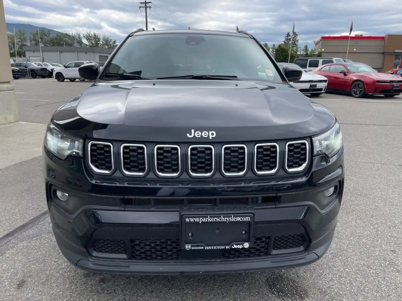 Jeep Compass photo Jeep Compass