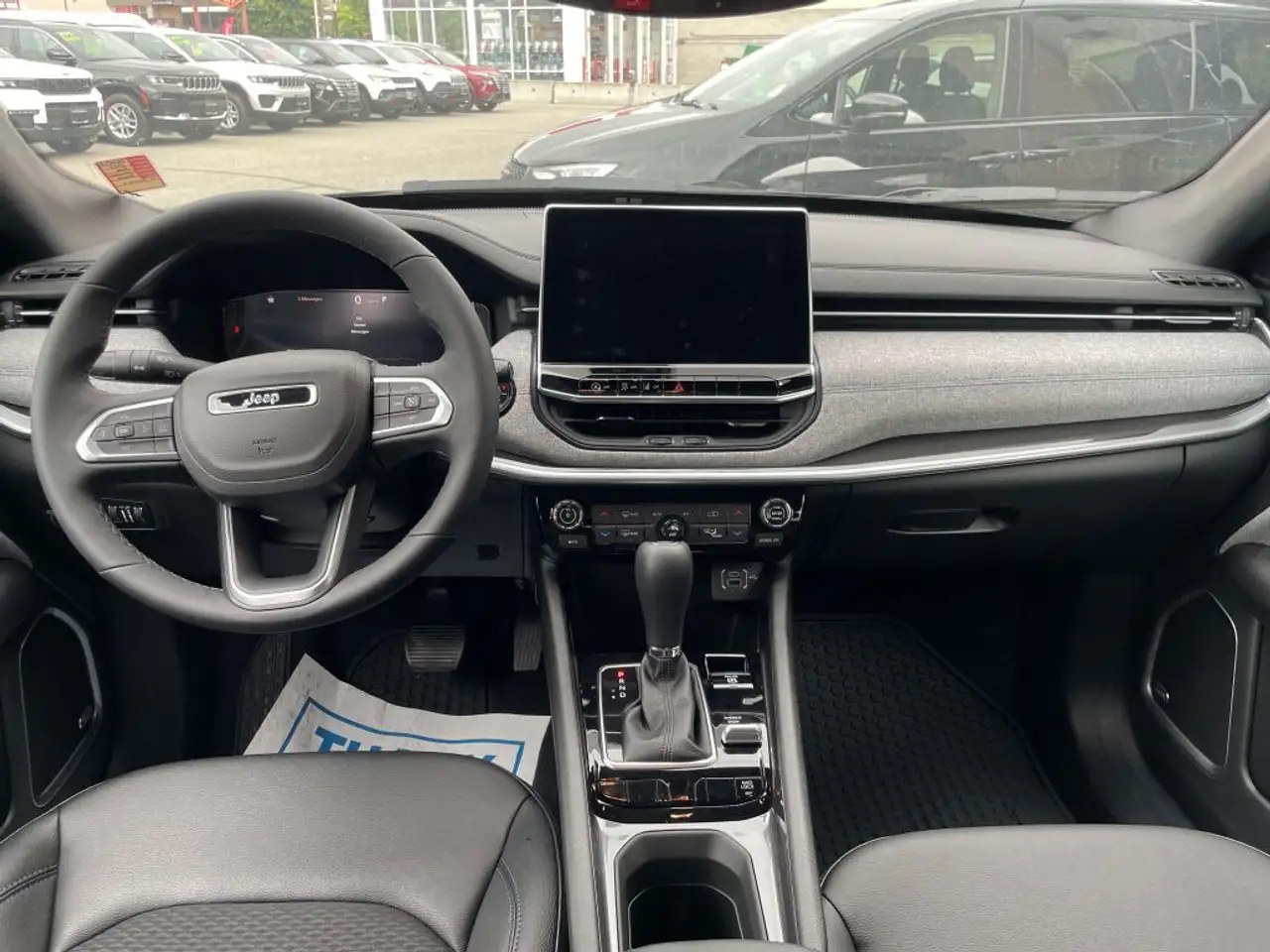 Jeep Compass photo Jeep Compass