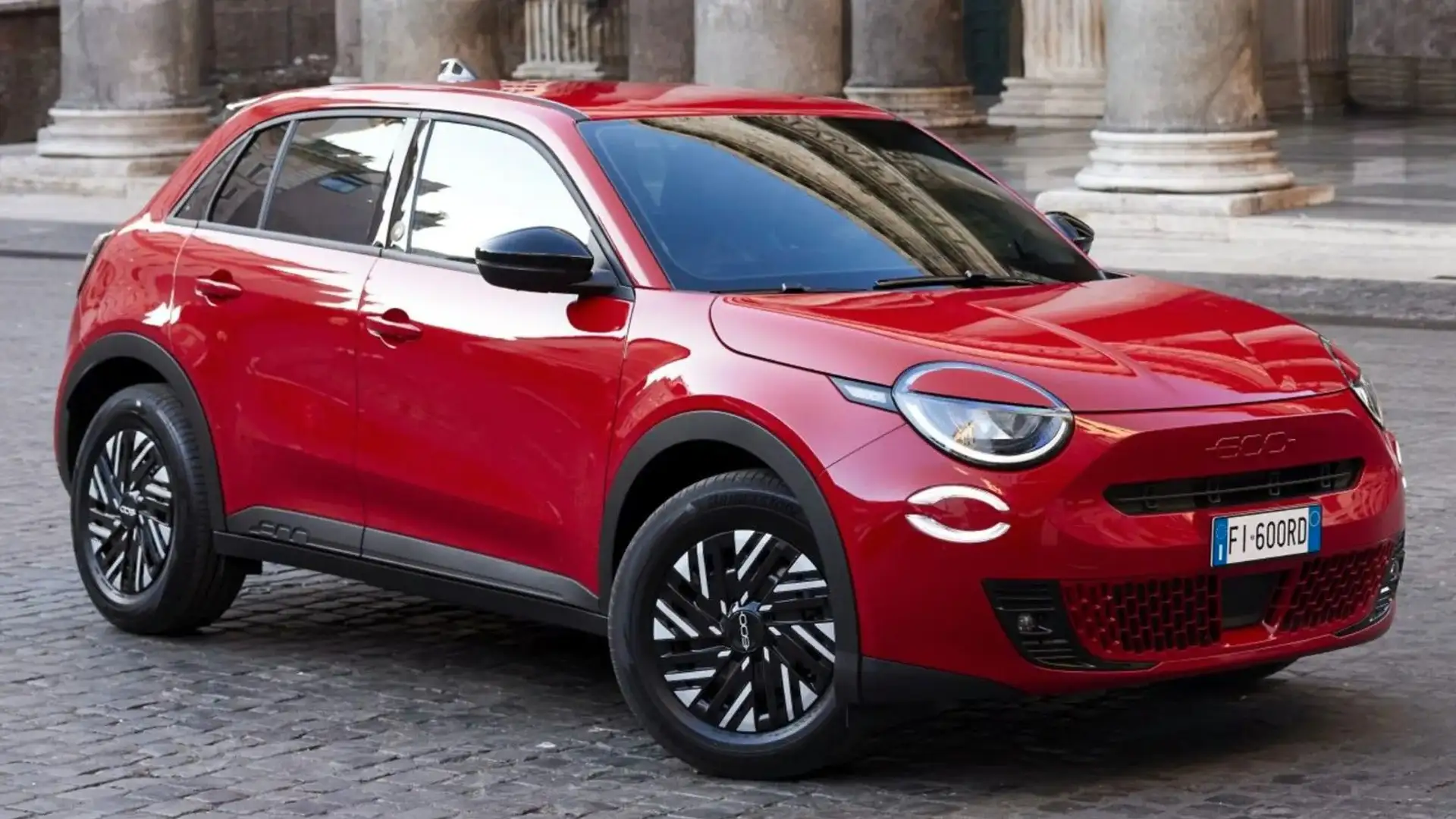 Fiat 600e RED LED 1Hand Garantie Finanzierung 2,99% Rot - 2