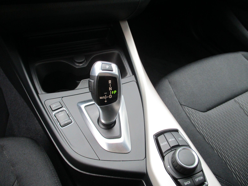 BMW 120 d xDrive Advantage+Original KM+1.Hand — photo 13