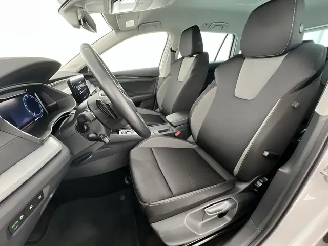 Skoda Octavia view 8