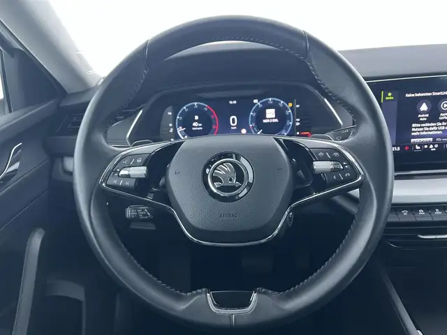 Skoda Octavia view 18
