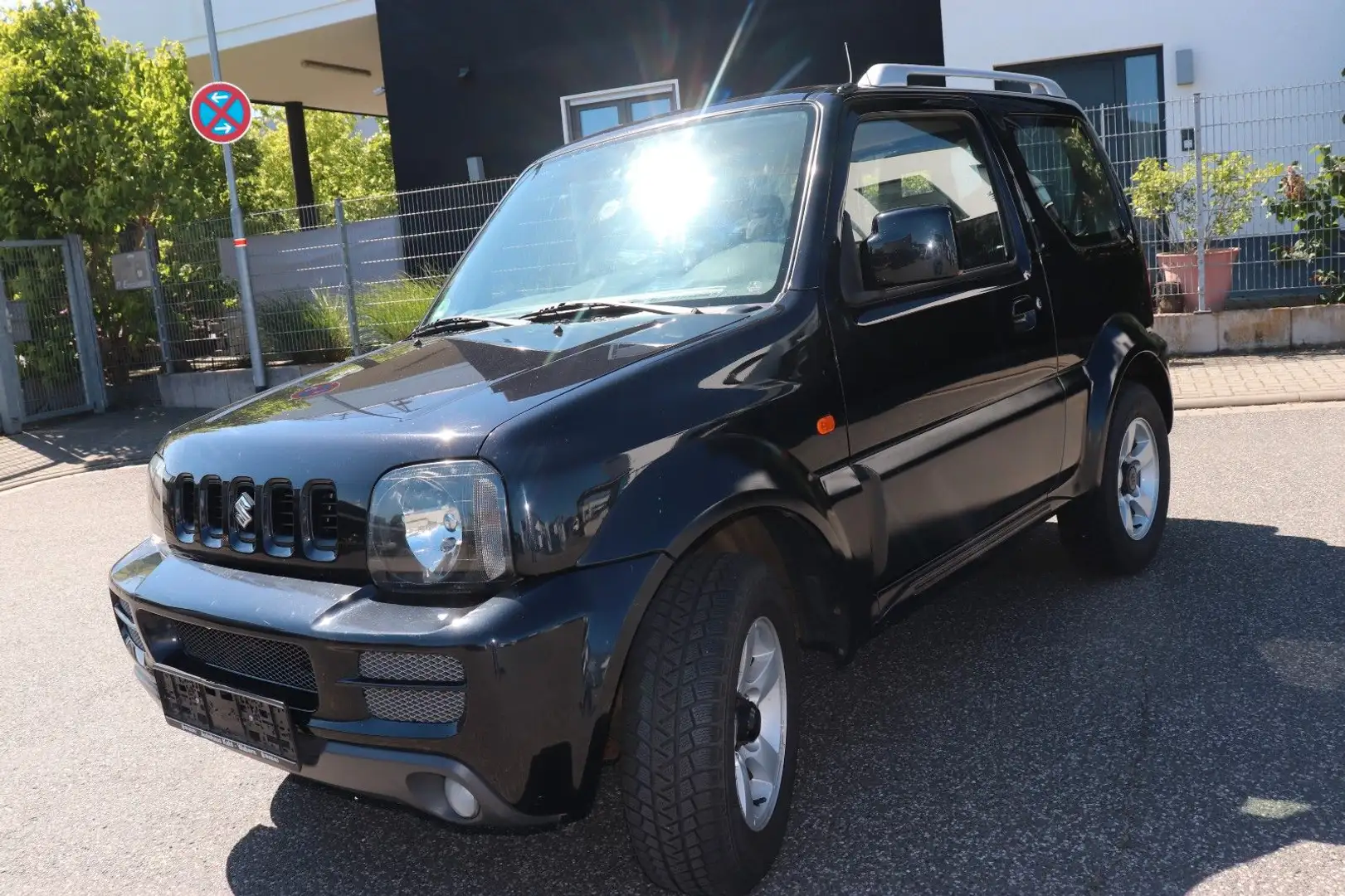 Suzuki Jimny 1.3 4WD Czarny - 1