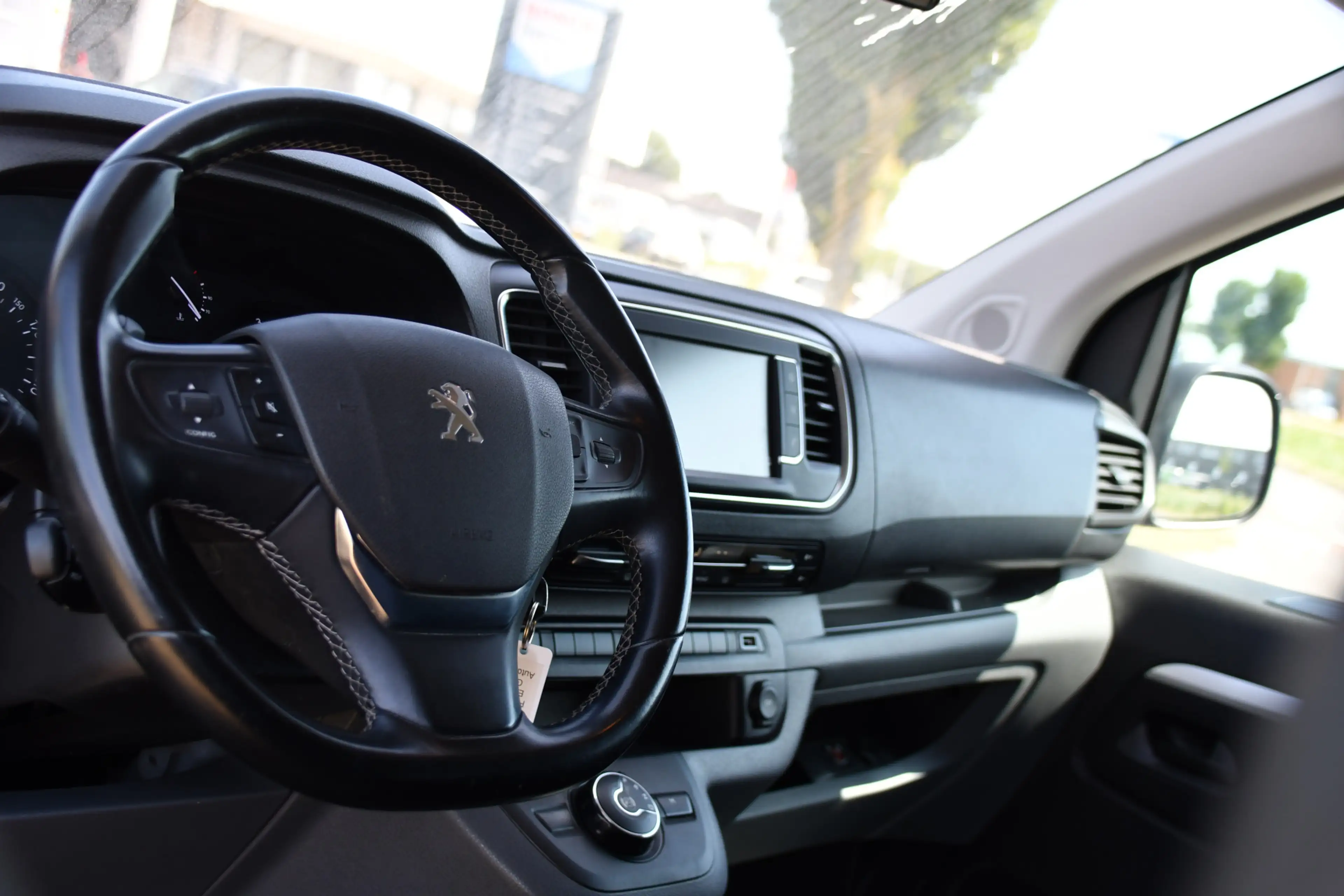 Peugeot Expert 2.0 BlueHDI 180 L3 DC PB Edition 360 Camera, Cruis — photo 2