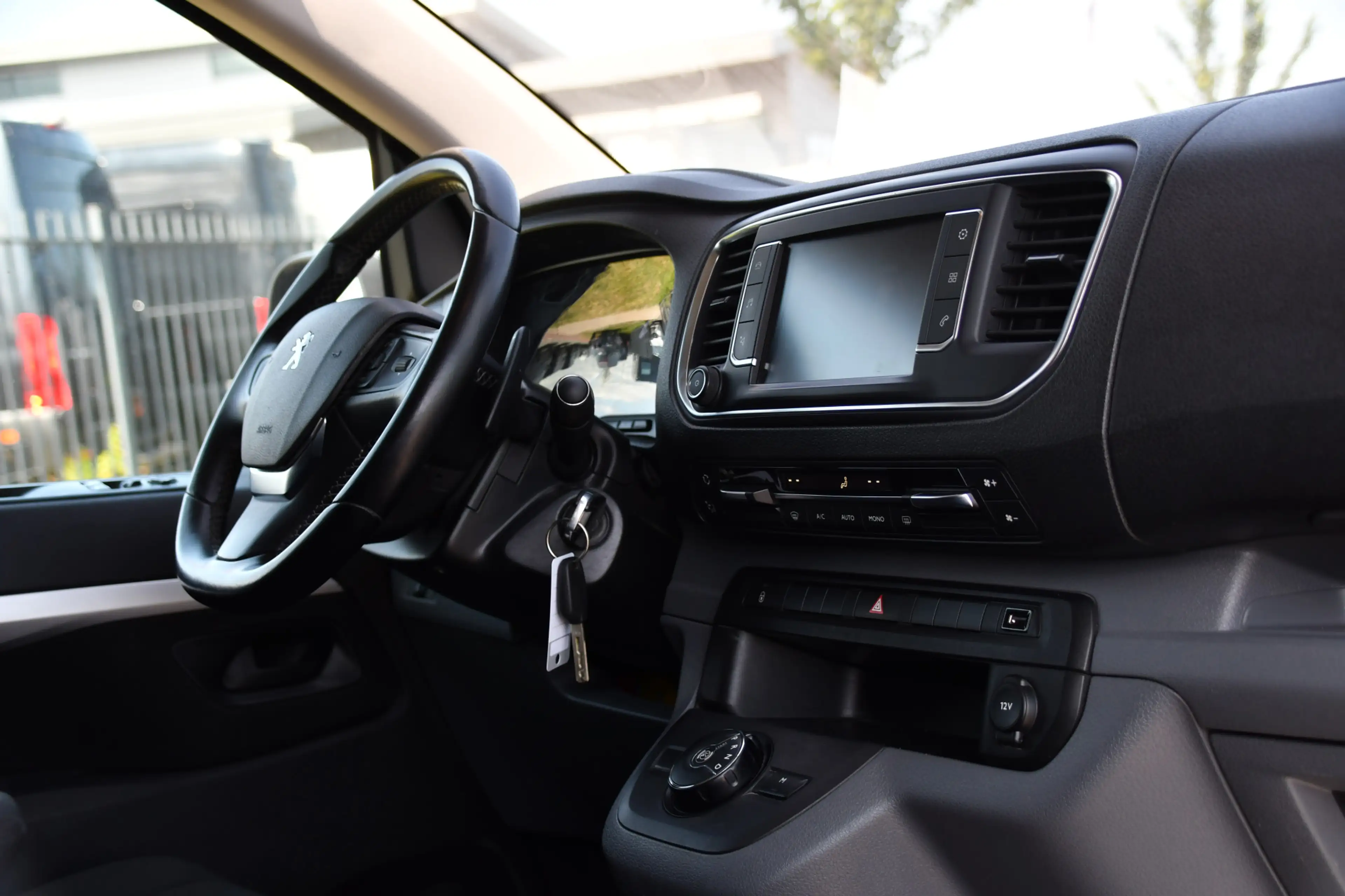 Peugeot Expert 2.0 BlueHDI 180 L3 DC PB Edition 360 Camera, Cruis — photo 27
