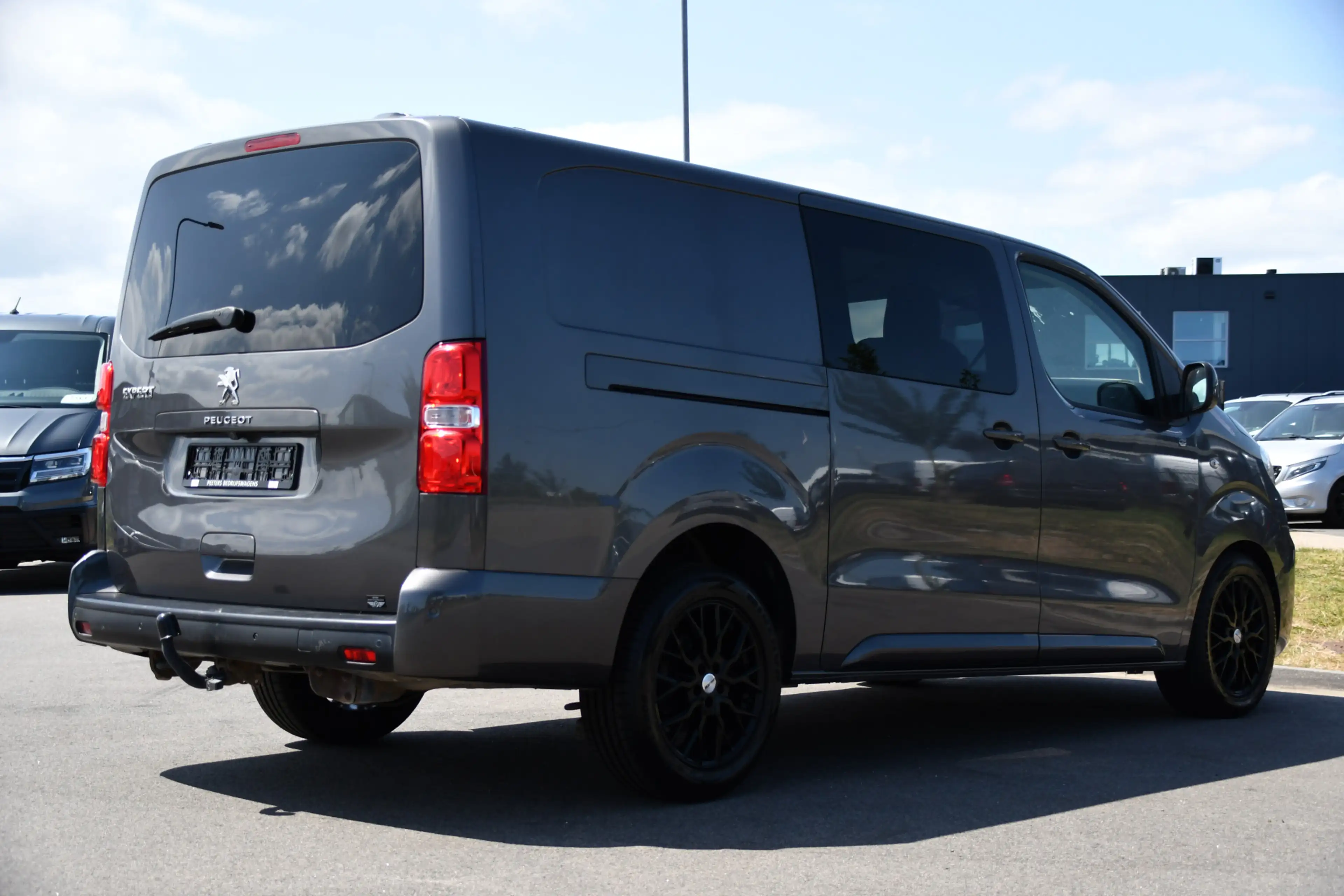 Peugeot Expert 2.0 BlueHDI 180 L3 DC PB Edition 360 Camera, Cruis — photo 6