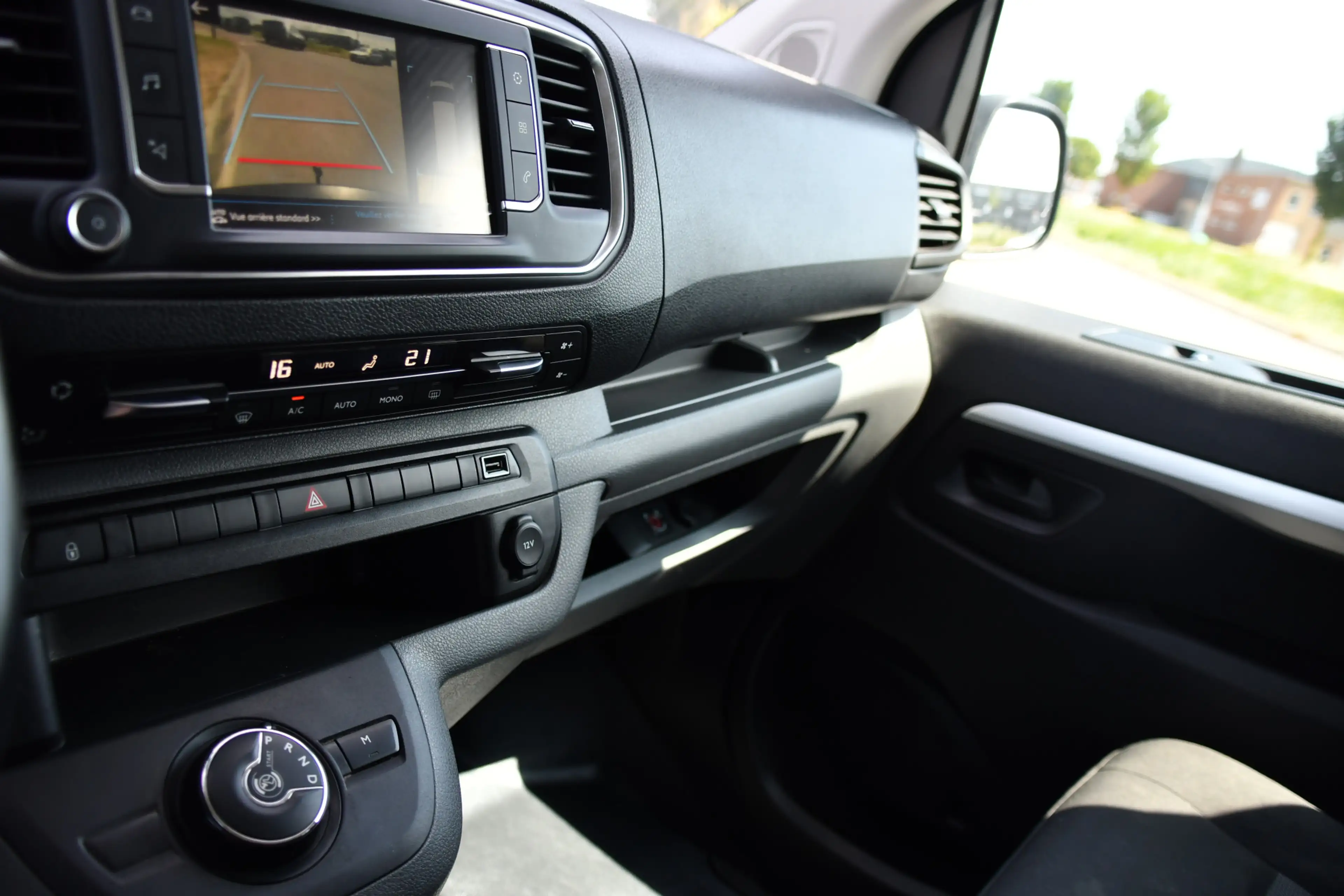 Peugeot Expert 2.0 BlueHDI 180 L3 DC PB Edition 360 Camera, Cruis — photo 25