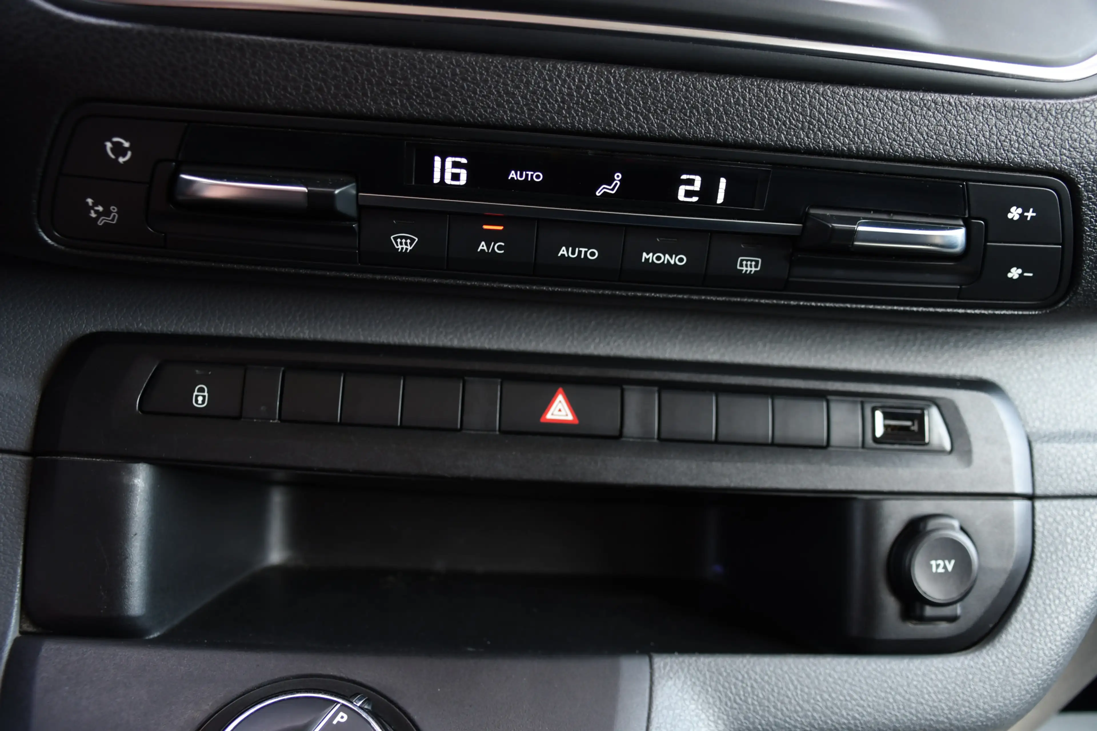Peugeot Expert 2.0 BlueHDI 180 L3 DC PB Edition 360 Camera, Cruis — photo 20