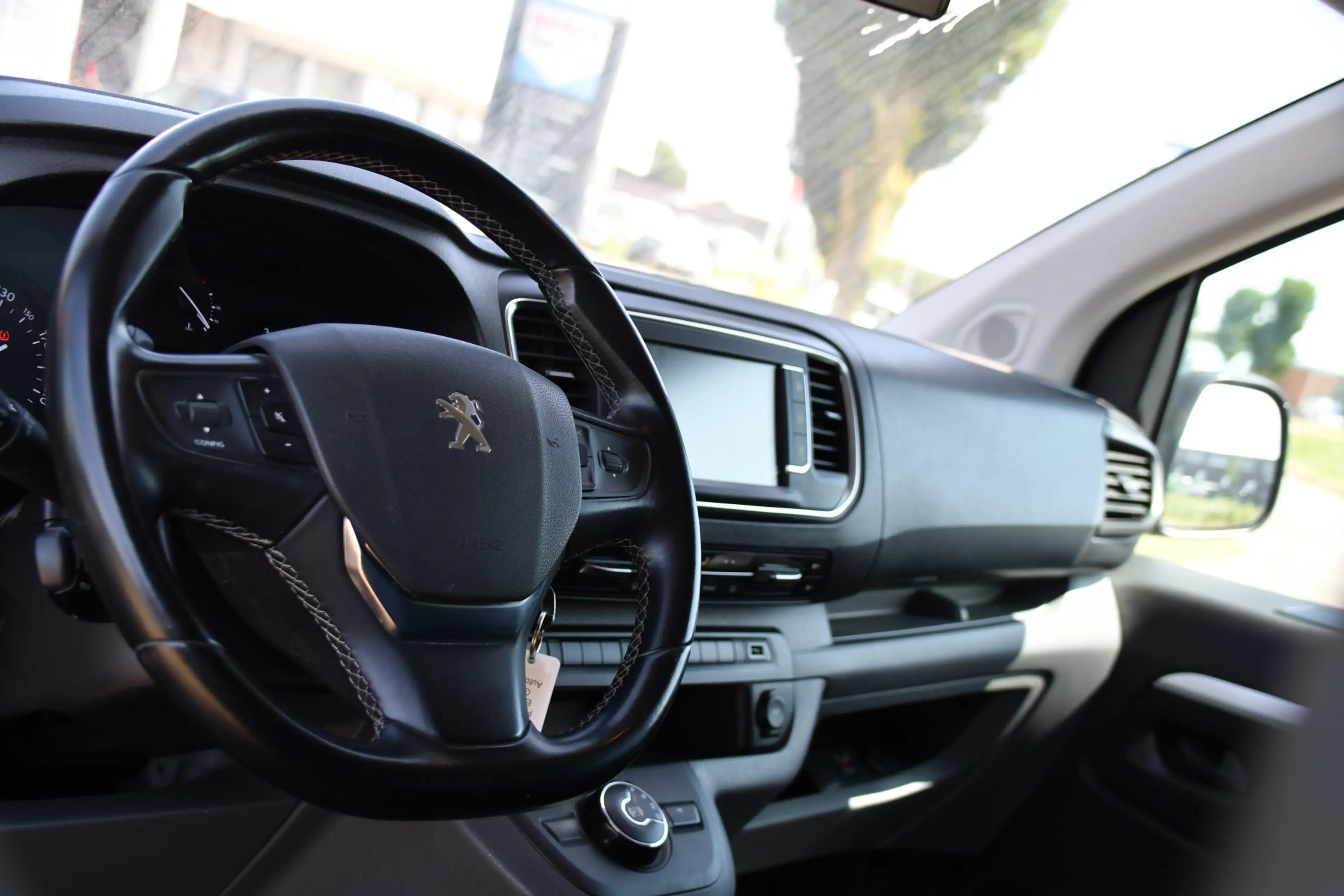 Peugeot Expert 2.0 BlueHDI 180 L3 DC PB Edition 360 Camera, Cruis — photo 12