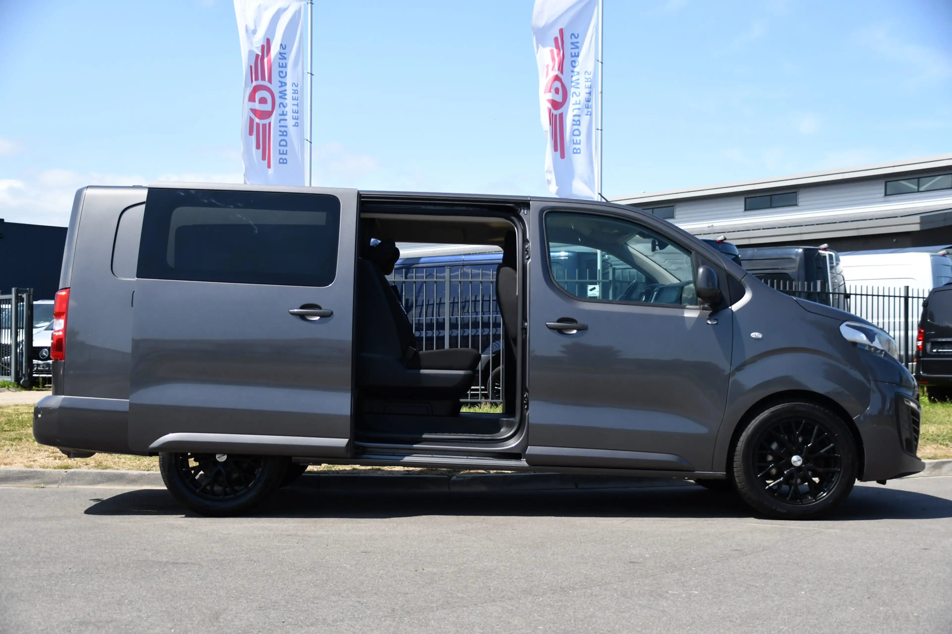 Peugeot Expert 2.0 BlueHDI 180 L3 DC PB Edition 360 Camera, Cruis — photo 11