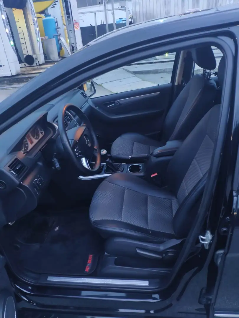 Mercedes-Benz 180 B180 CDI Negro - 2