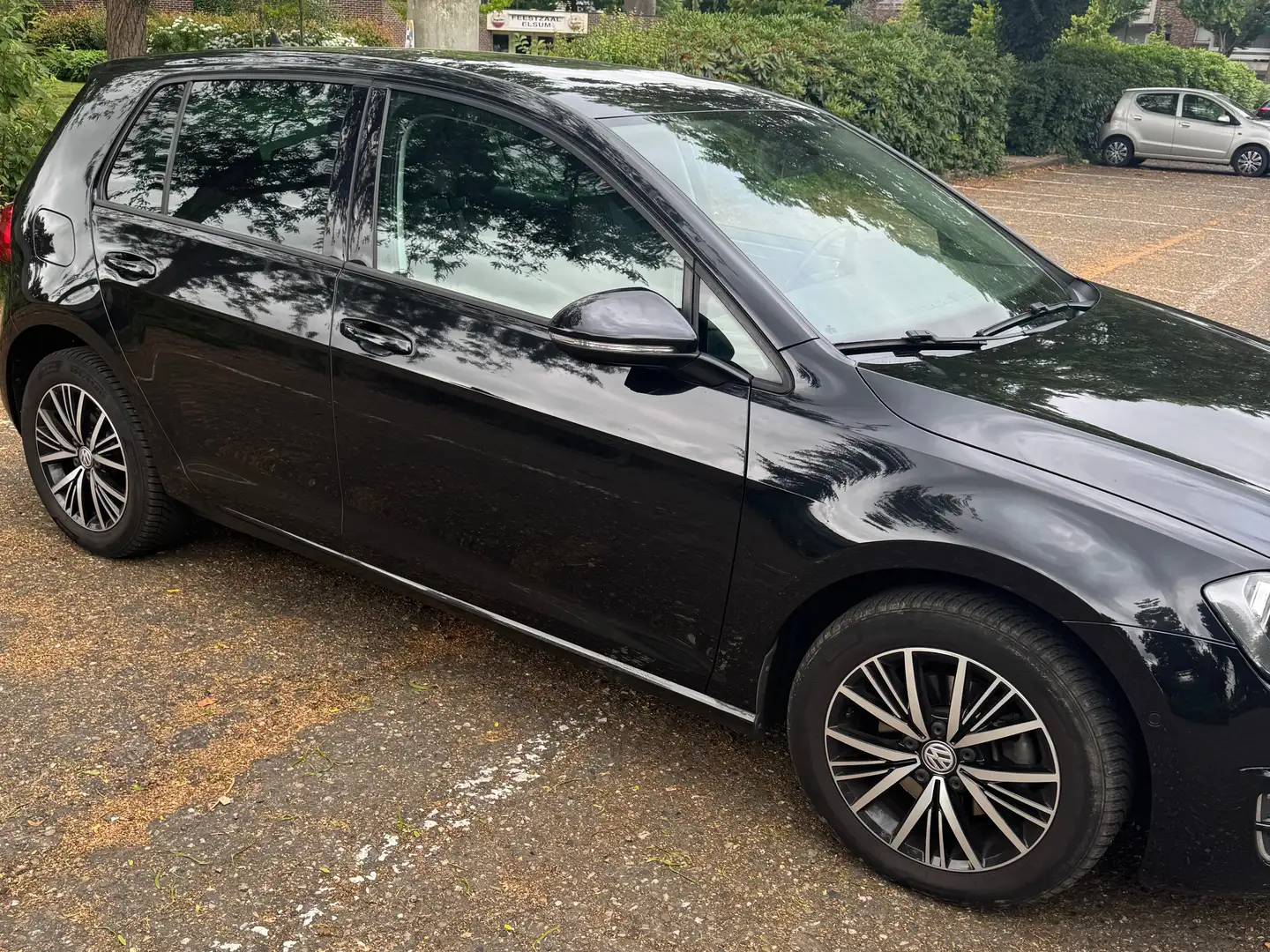 Volkswagen Golf Golf 1.6 TDI 4Motion BlueMotion Technology Allstar Noir - 2