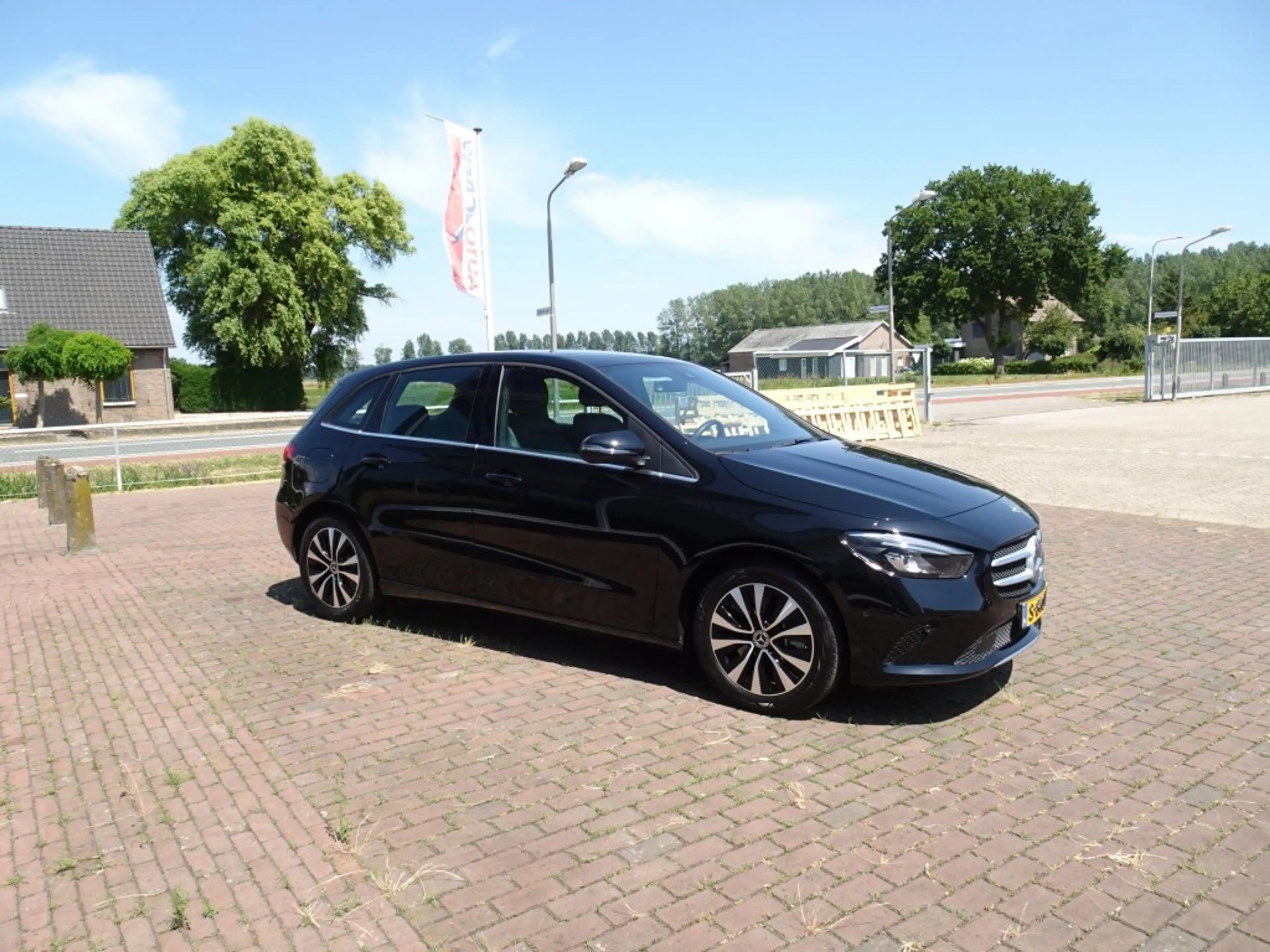 Mercedes-Benz B 250 250e Business Line Automaat Camera/LED/Half Leder — photo 4