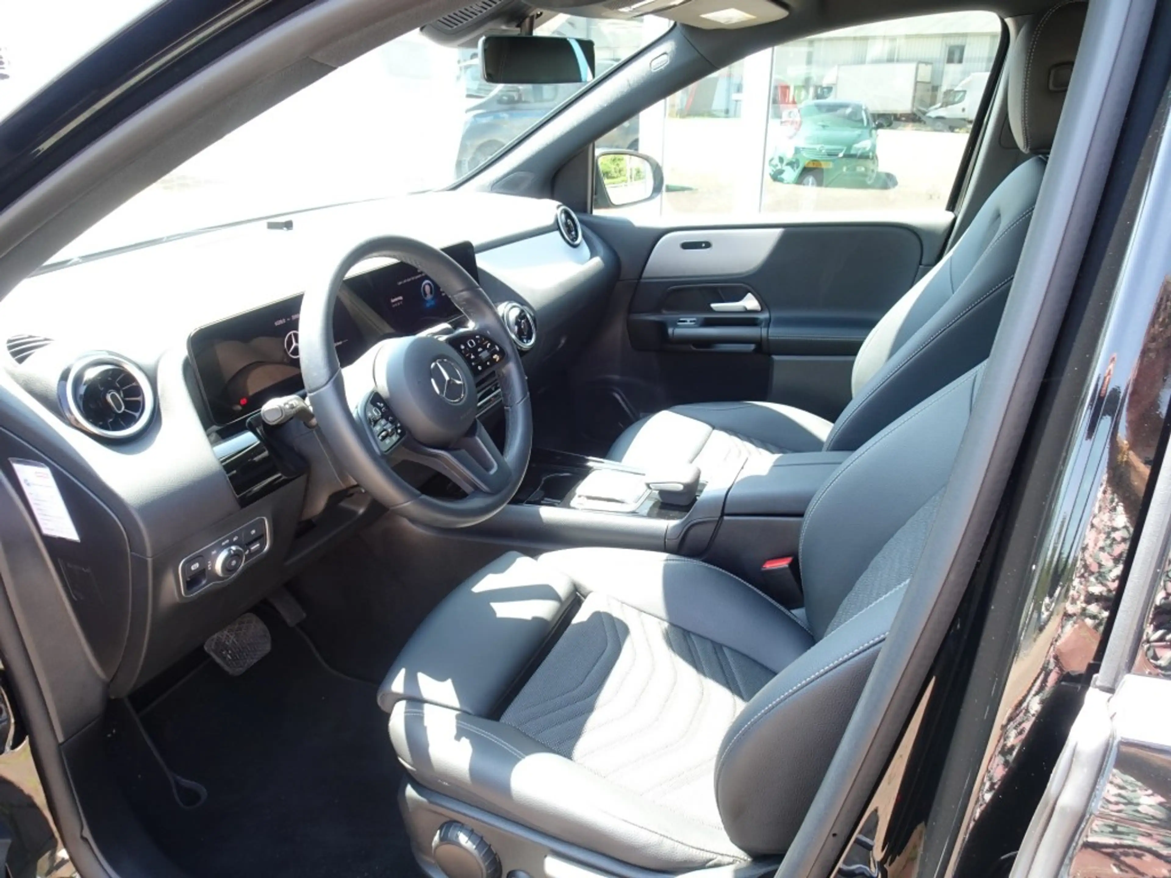 Mercedes-Benz B 250 250e Business Line Automaat Camera/LED/Half Leder — photo 7