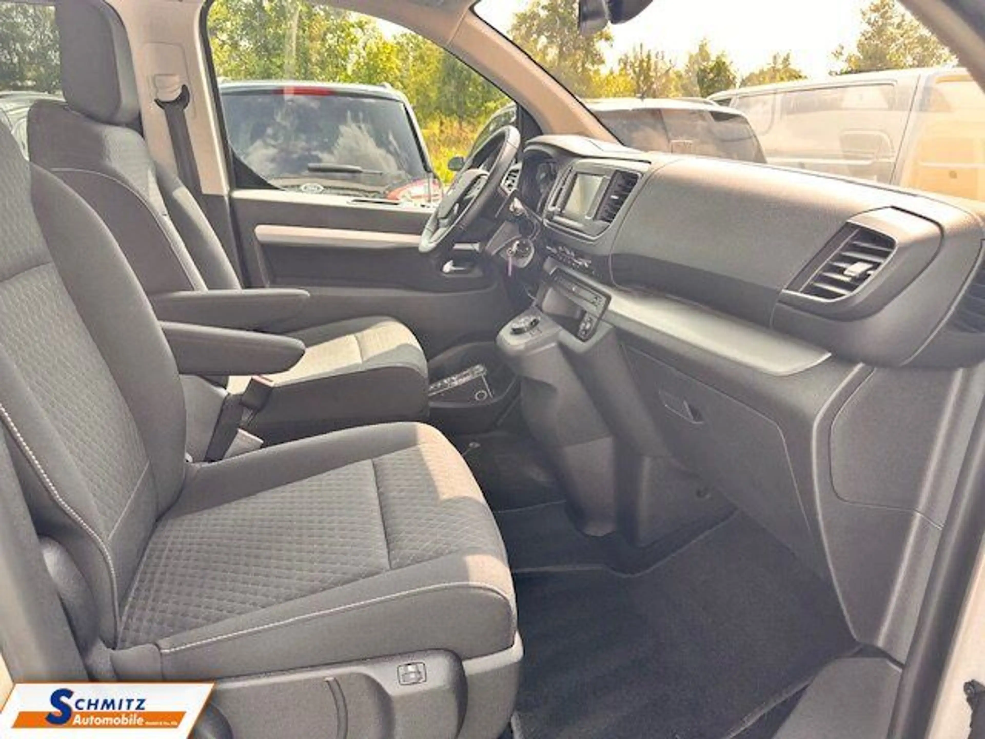 Opel Zafira Life M Edition L2 HeadUp/Xenon/Navi/8Sitz — photo 11
