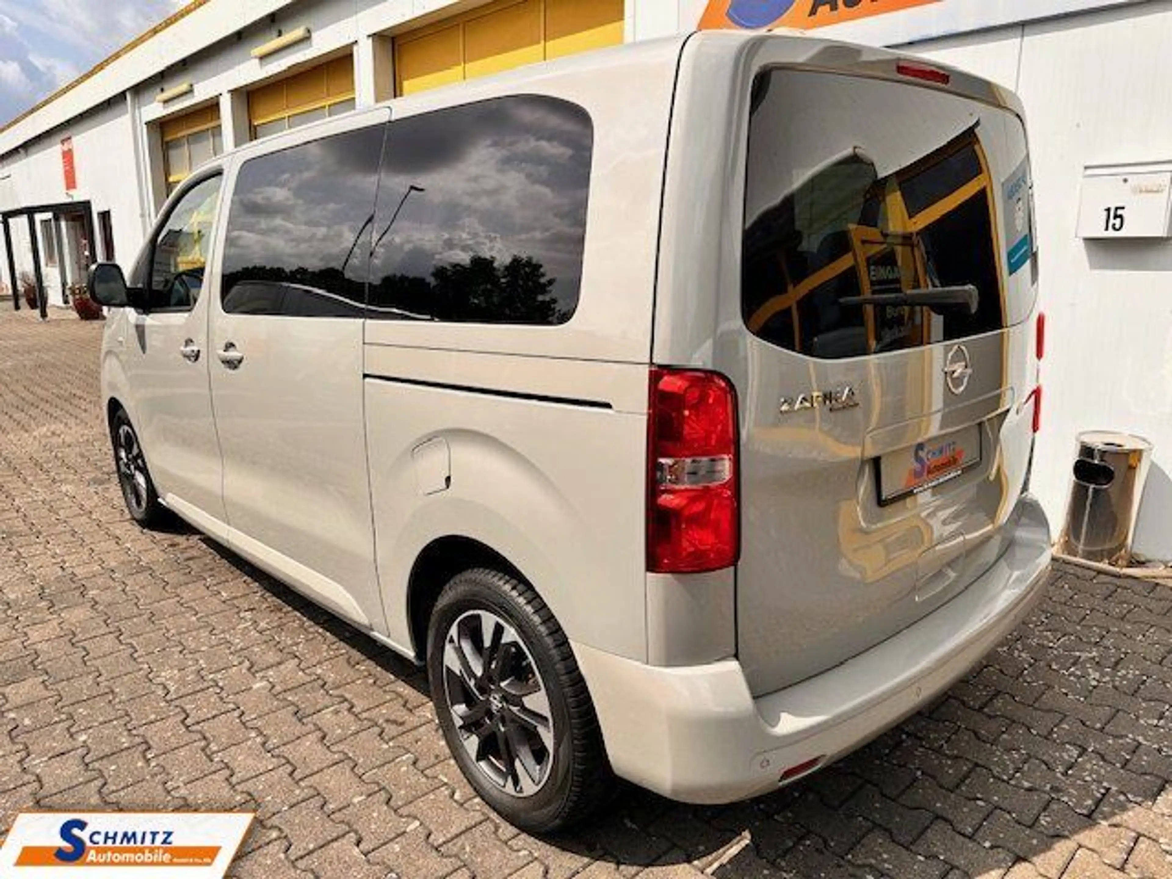Opel Zafira Life M Edition L2 HeadUp/Xenon/Navi/8Sitz — photo 7